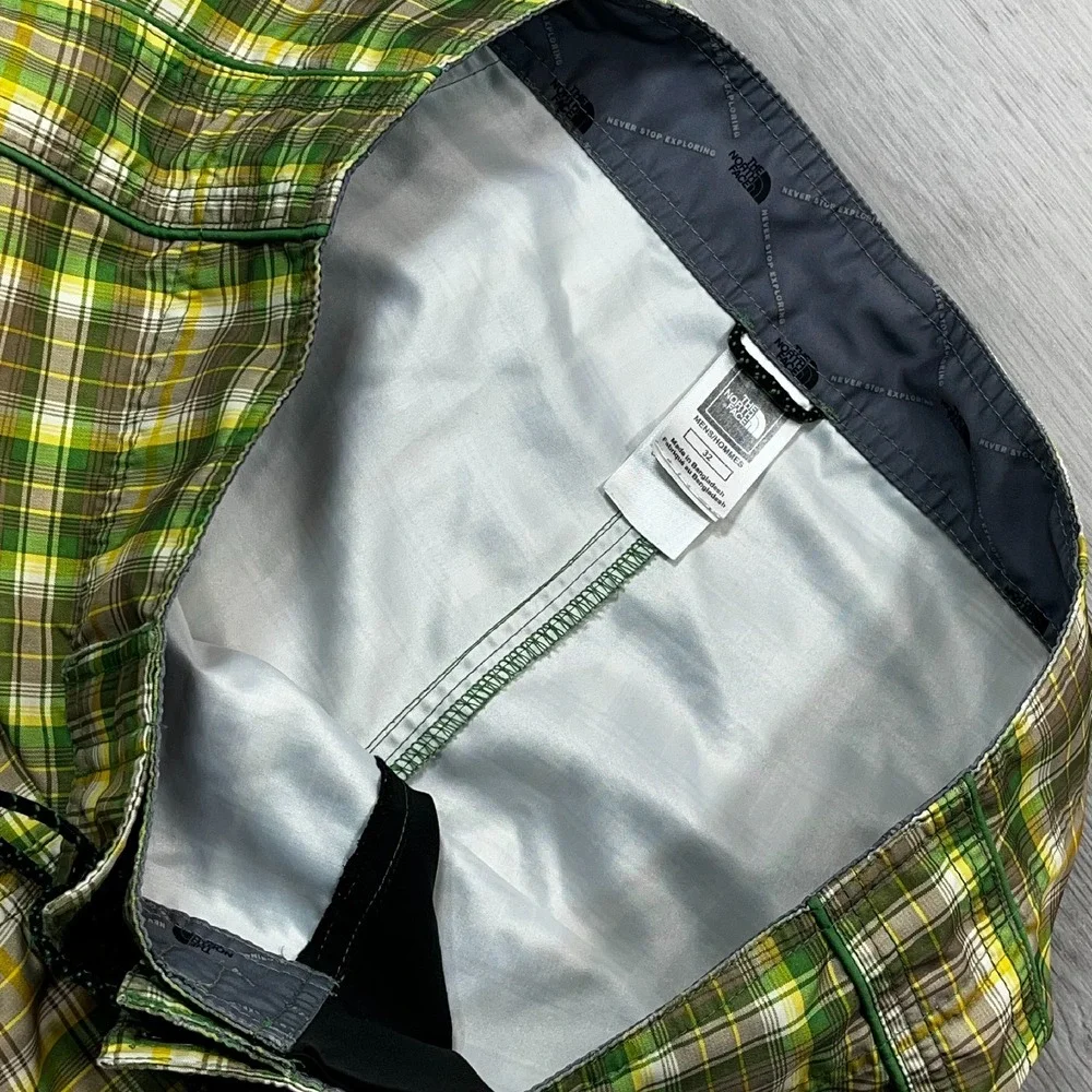 The North Face Quick Dry‎ Mens Board Shorts Size 32 Plaid Green Yellow